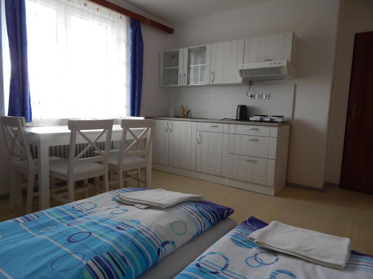 Privat Severka Pavcina Lehota  Luaran gambar
